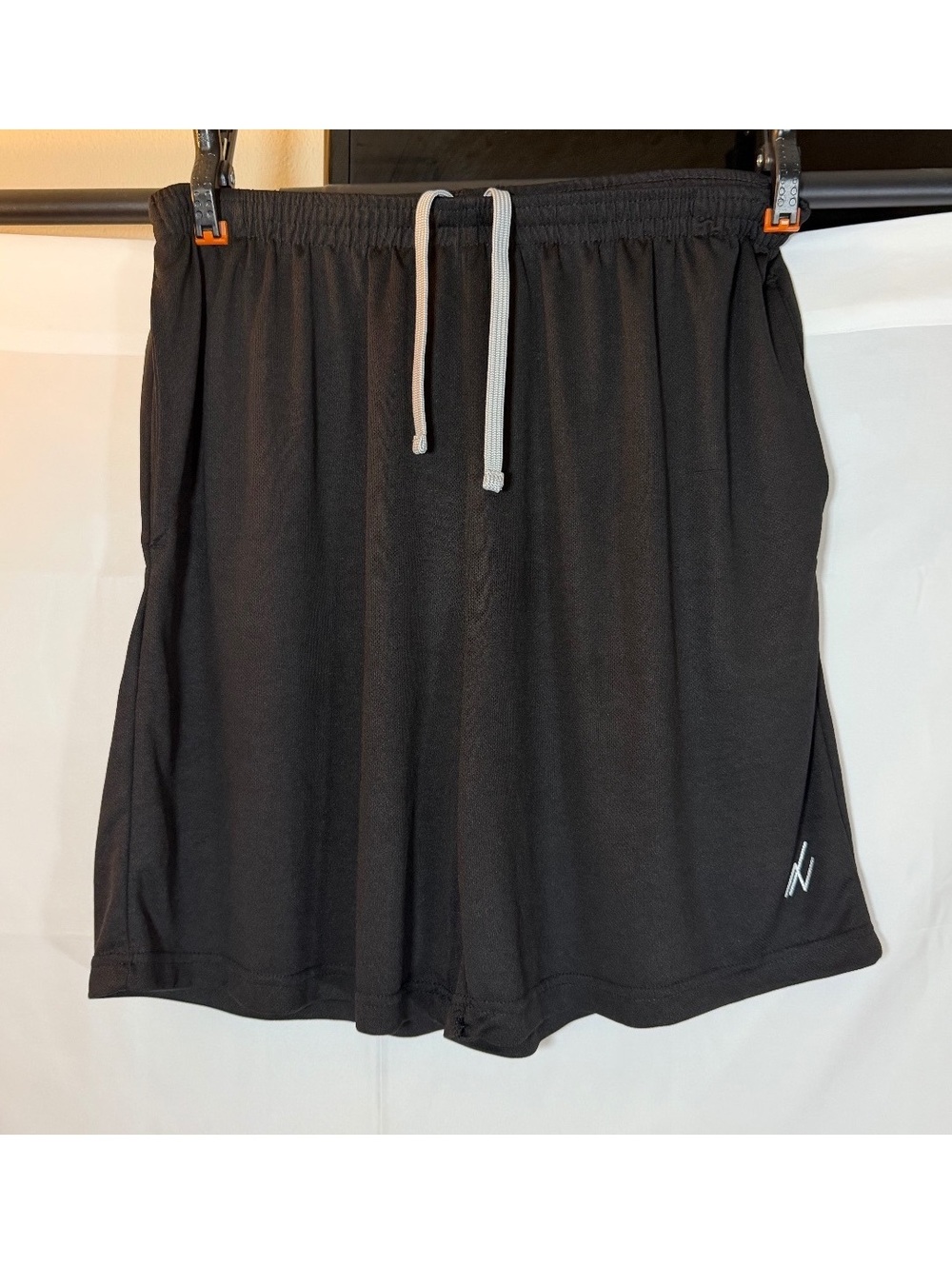 NY Threads Men's Black Athletic Shorts 3XL small flaw